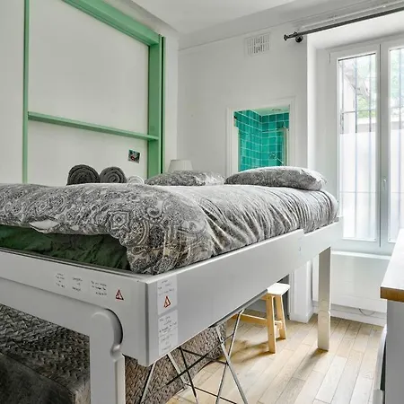 Superbe Studio Proche Du Sacre-coeur De Montmartre